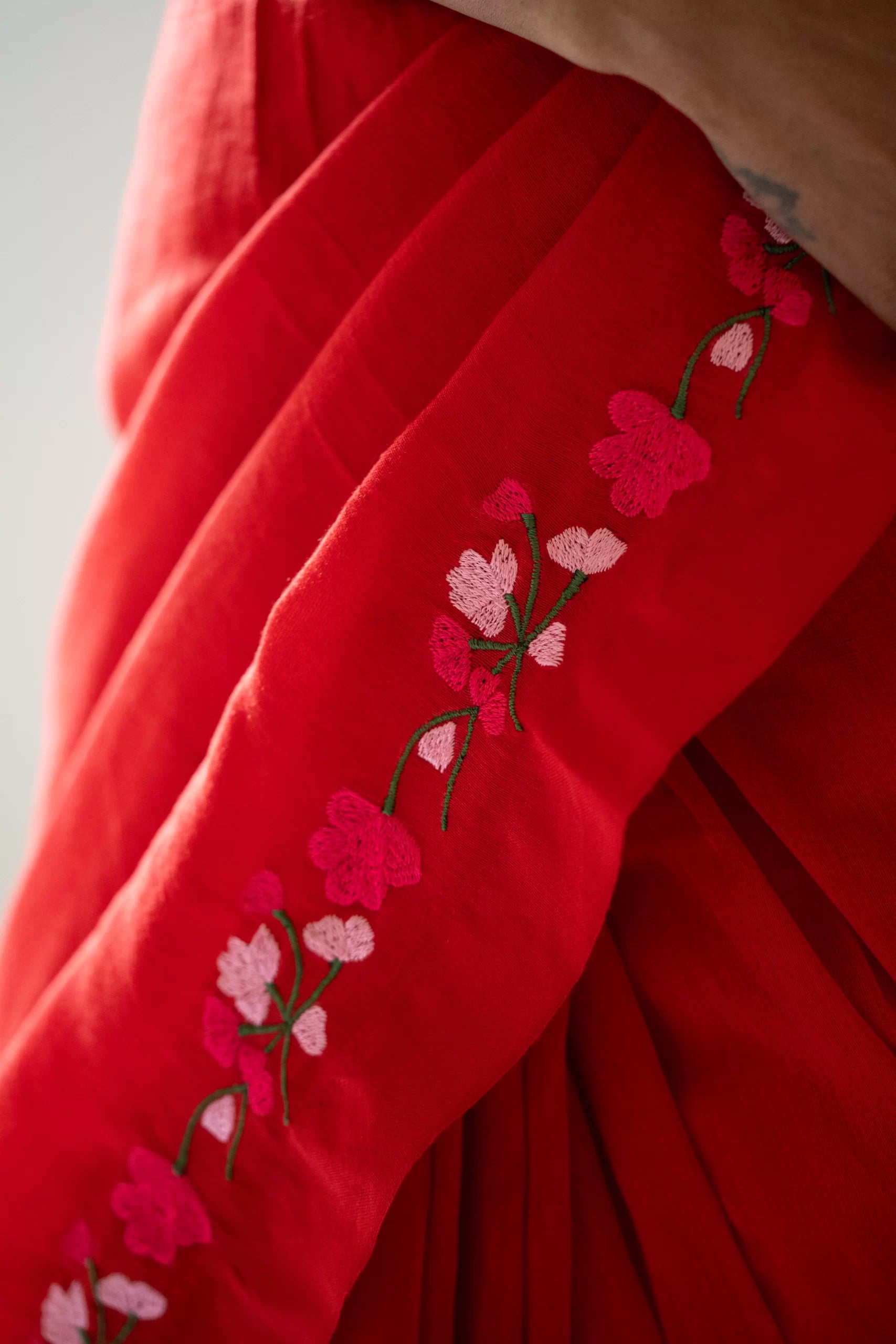 Wrapped In Red – Handwoven Linen Saree with Floral Embroidery - Kozylook